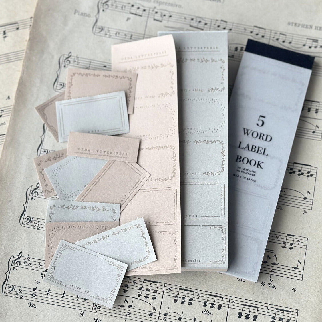 【OEDA LETTERPRESS】5 Word Label Book - Grey Beige Book