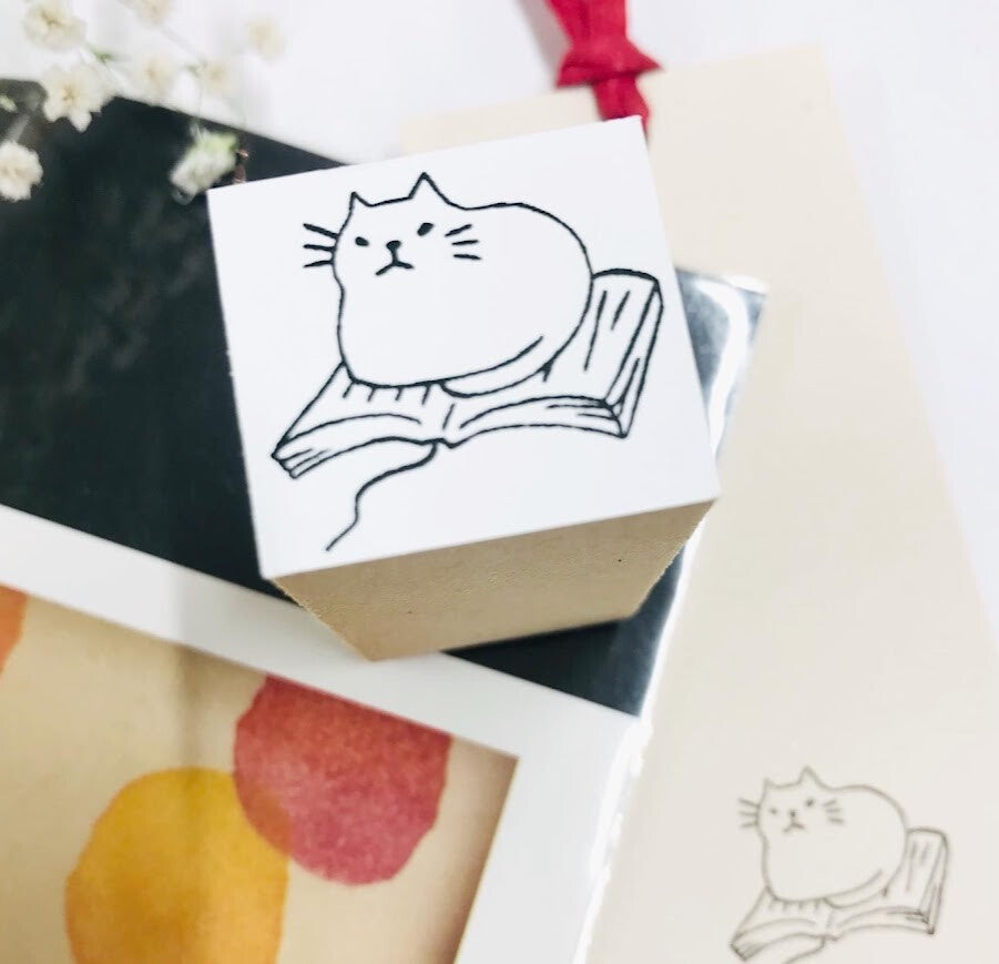 【Stamp House Morita Inbou】Wood Rubber Stamp- Books and Cats
