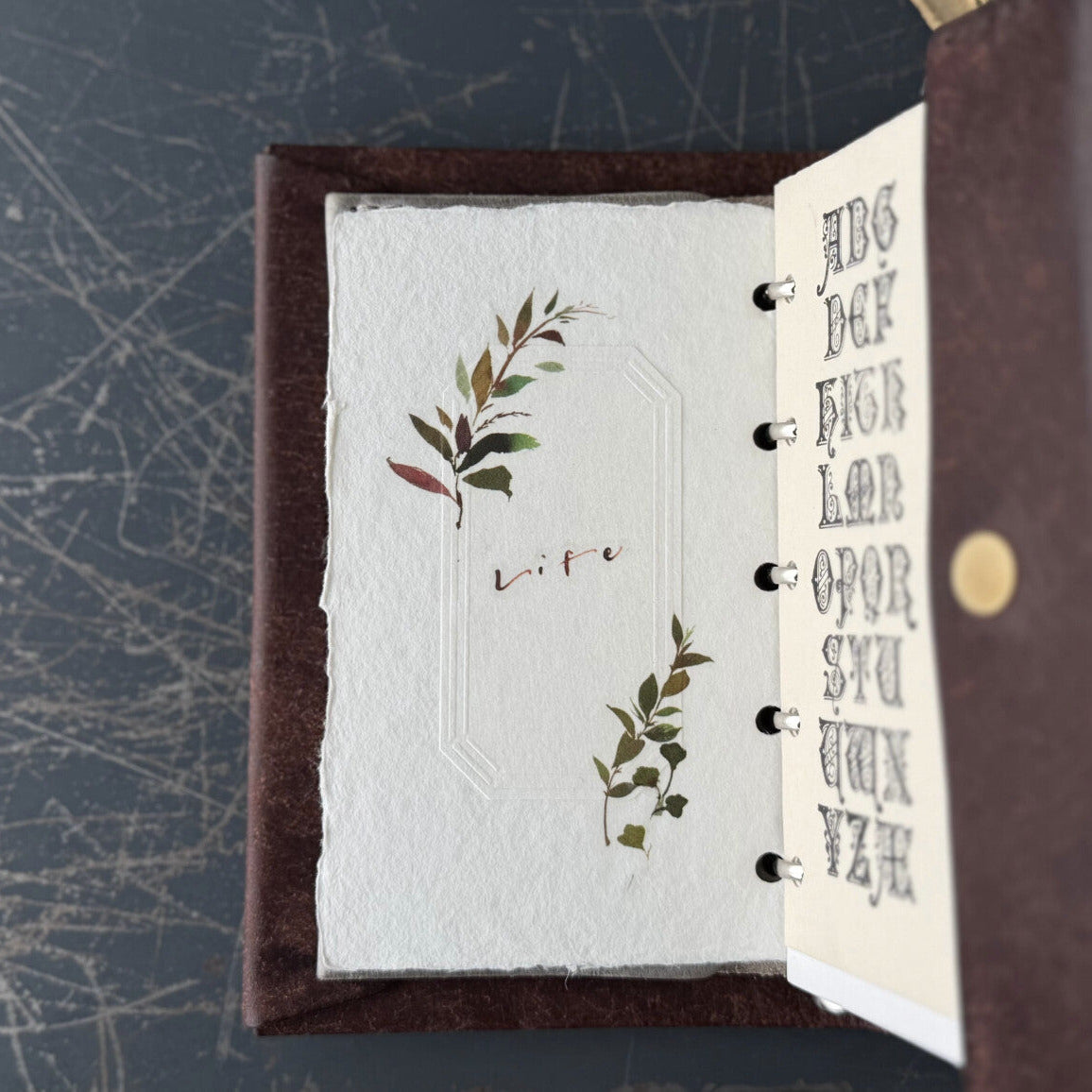 【OEDA LETTERPRESS】Emboss Sticker Box
