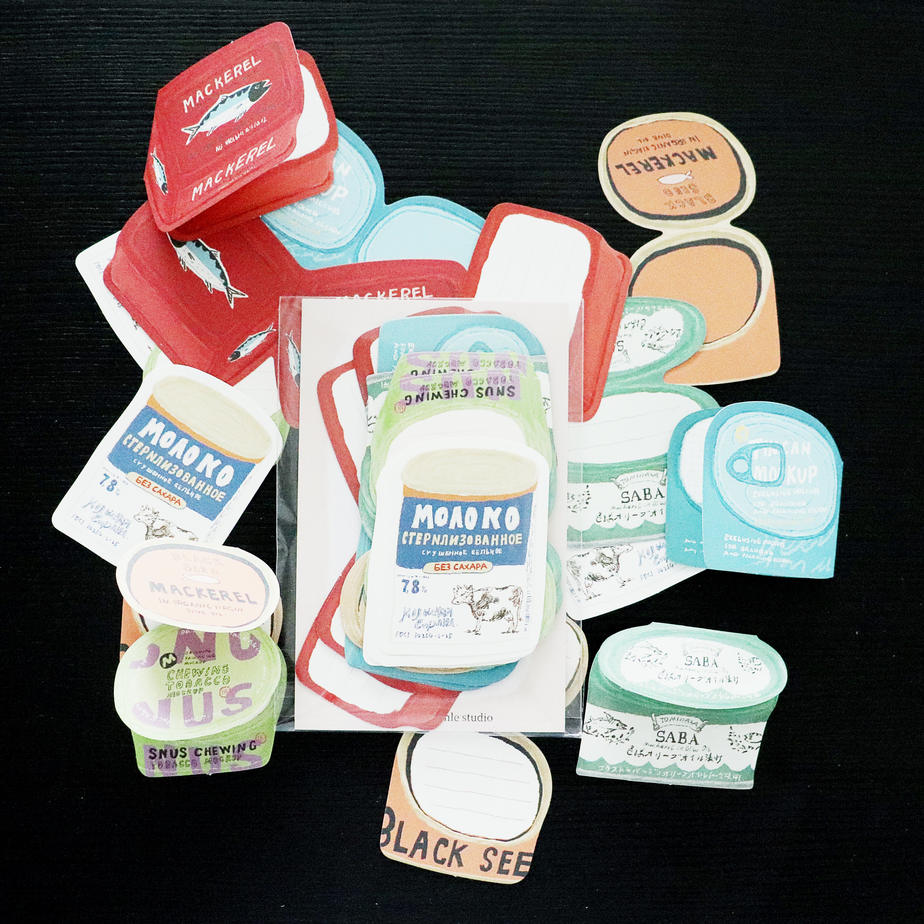 【Playful Stationery】– Die-Cut Memo Notes – Fold-Up Can