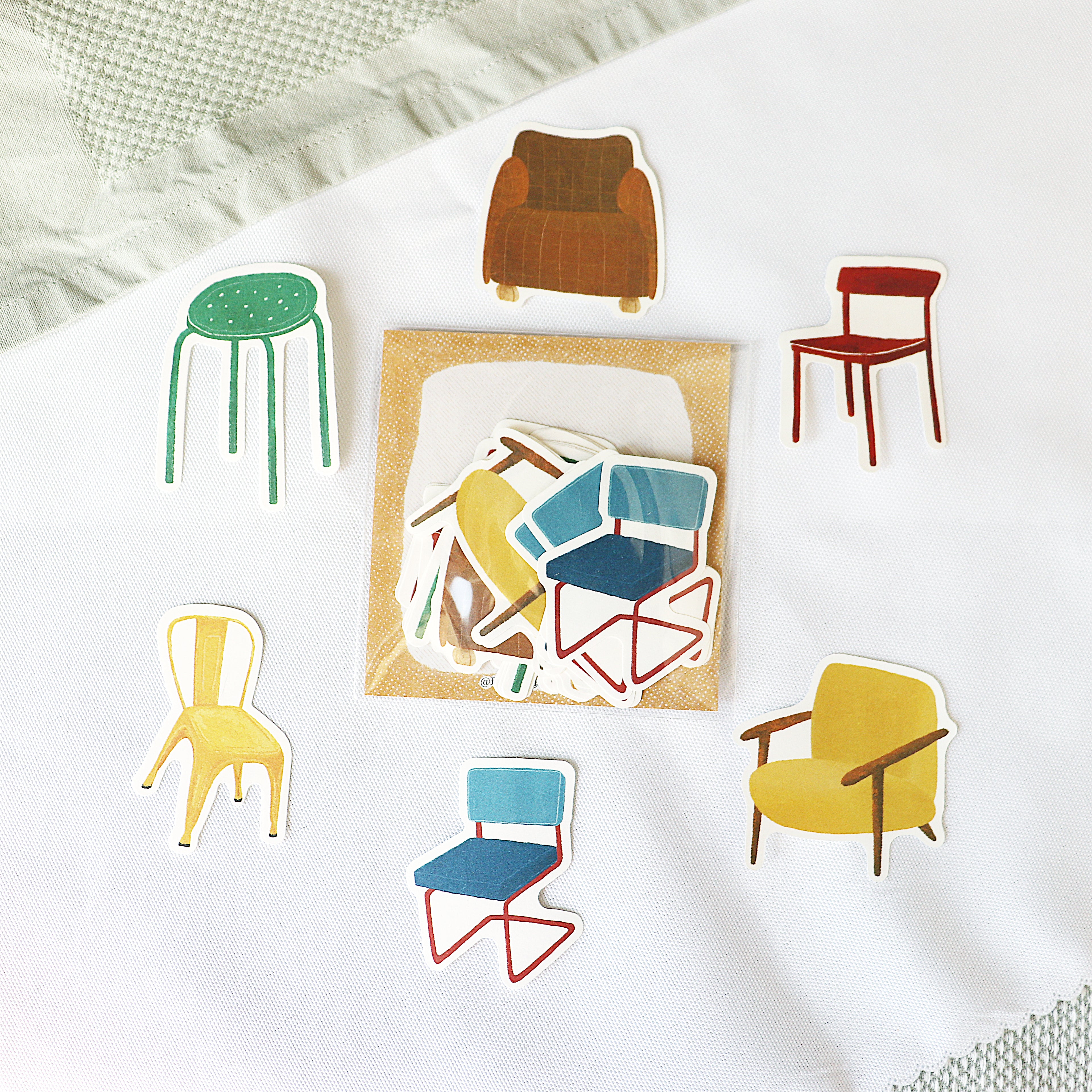 【Playful Stationery】– Die-Cut Memo Notes – Take a Little Seat