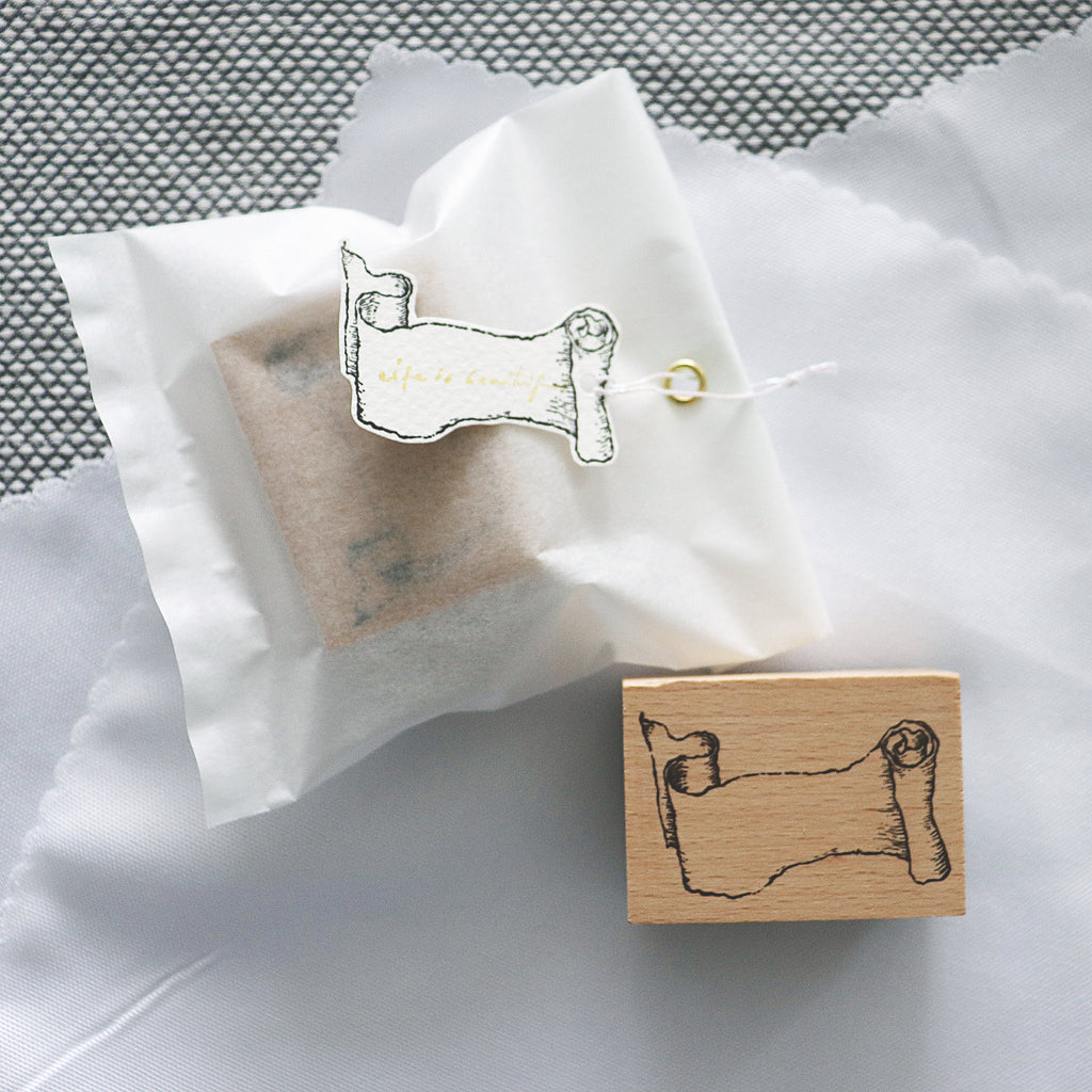 Arte Co. Wood Stamp - Antique Paper