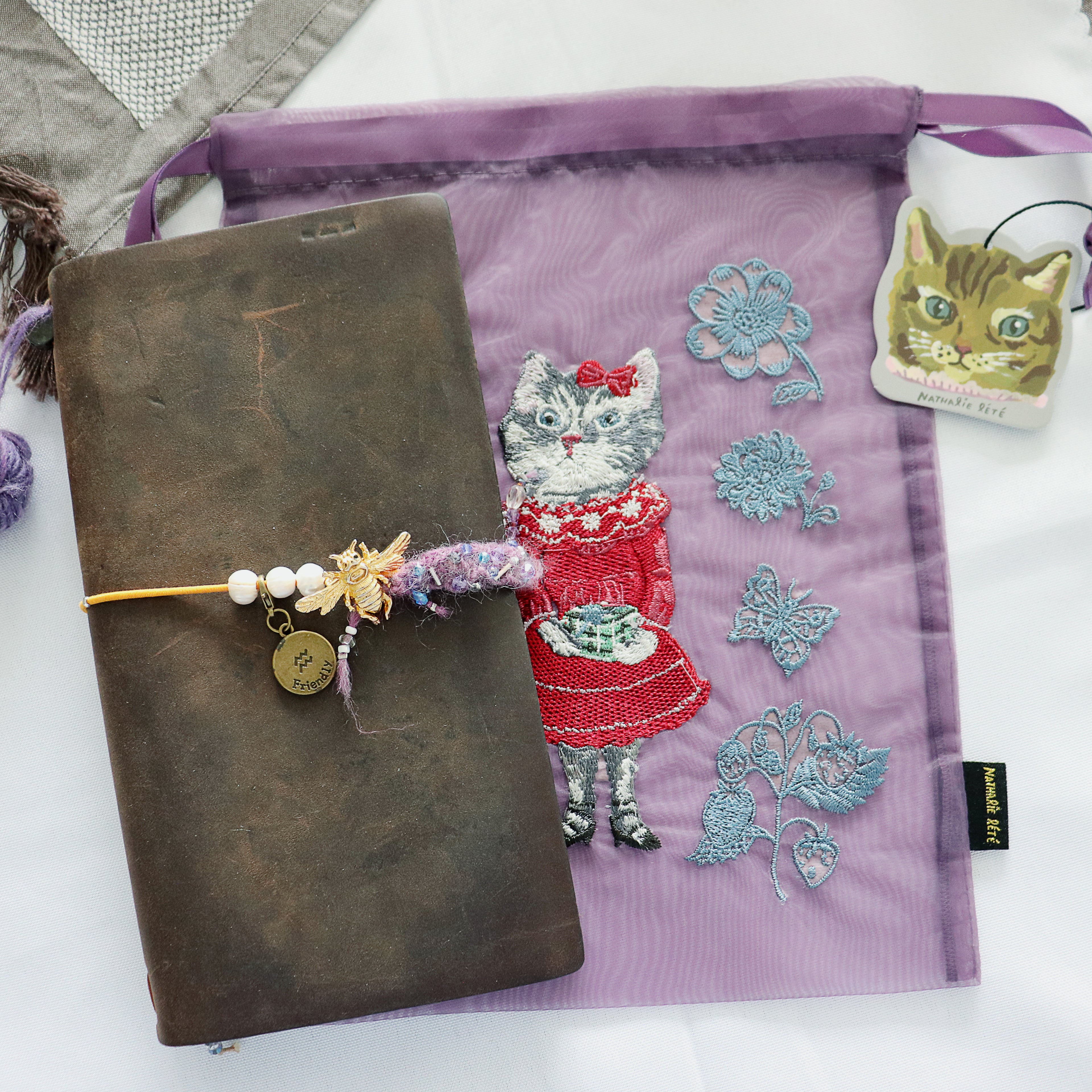 【Nathalie Lethe】Organdy Drawstring Pouch - Gray Cat