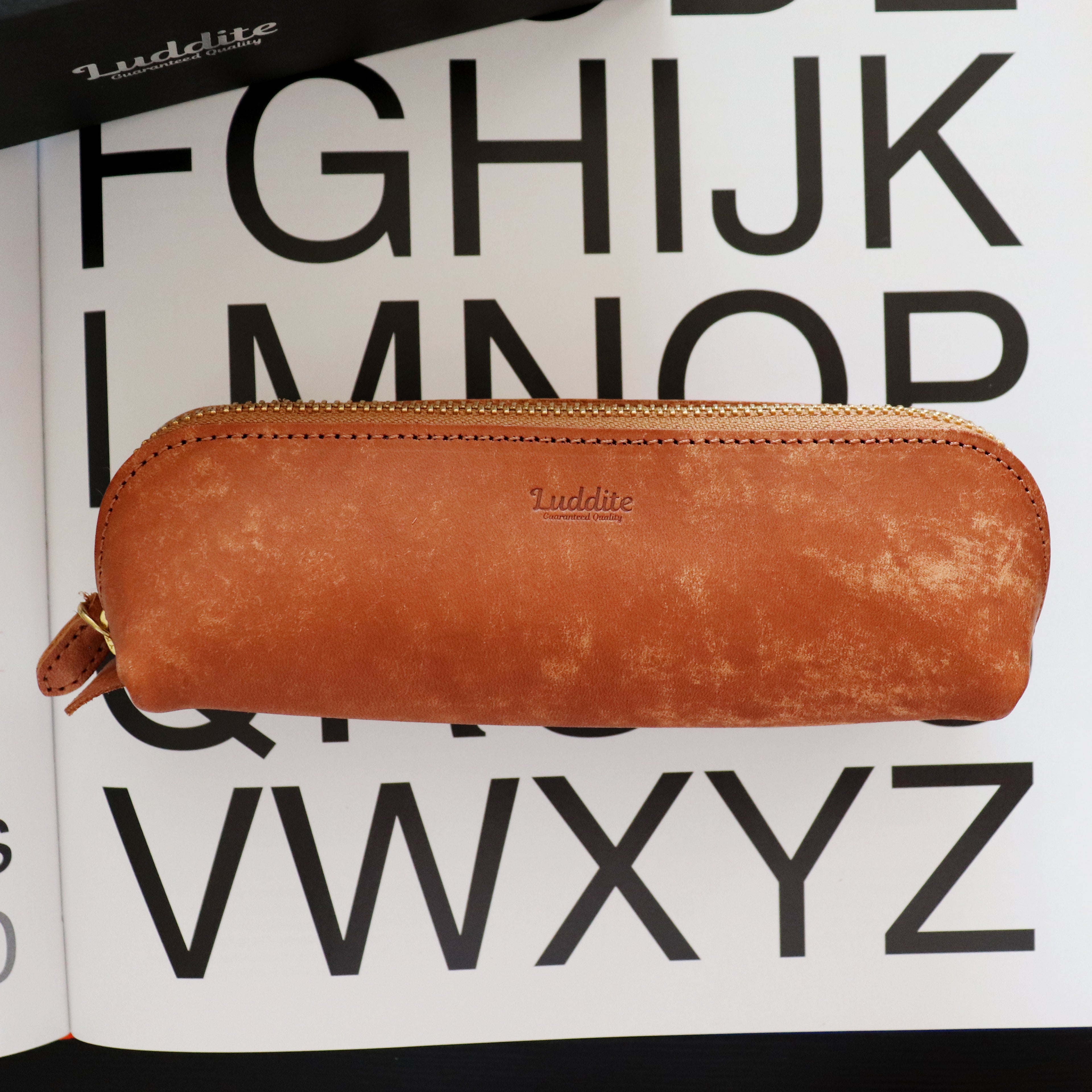 【Luddite】Leather Arch Pen Case - Maya (Brown)