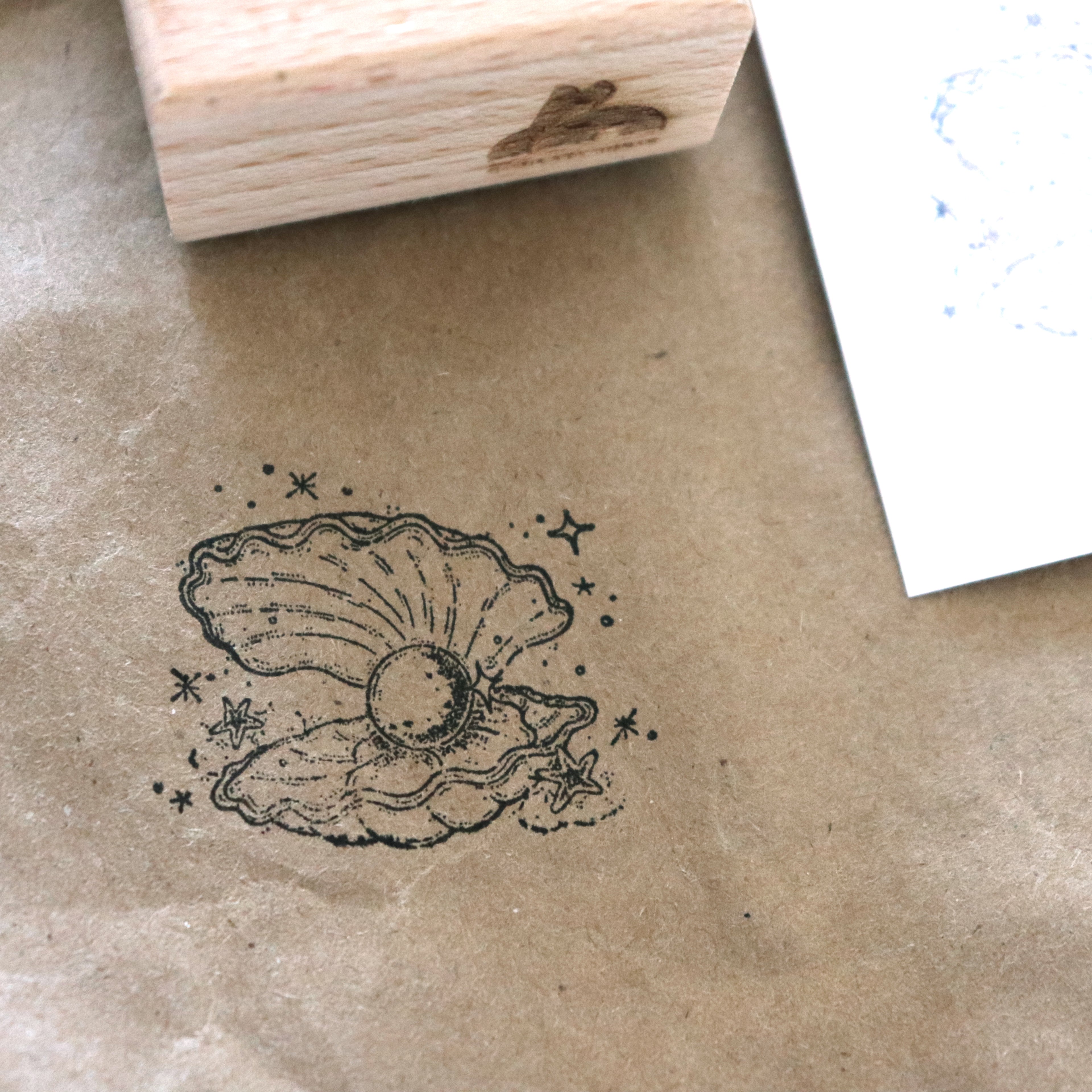 [Bunny Craft House] Wood Stamp - Pearl Shell