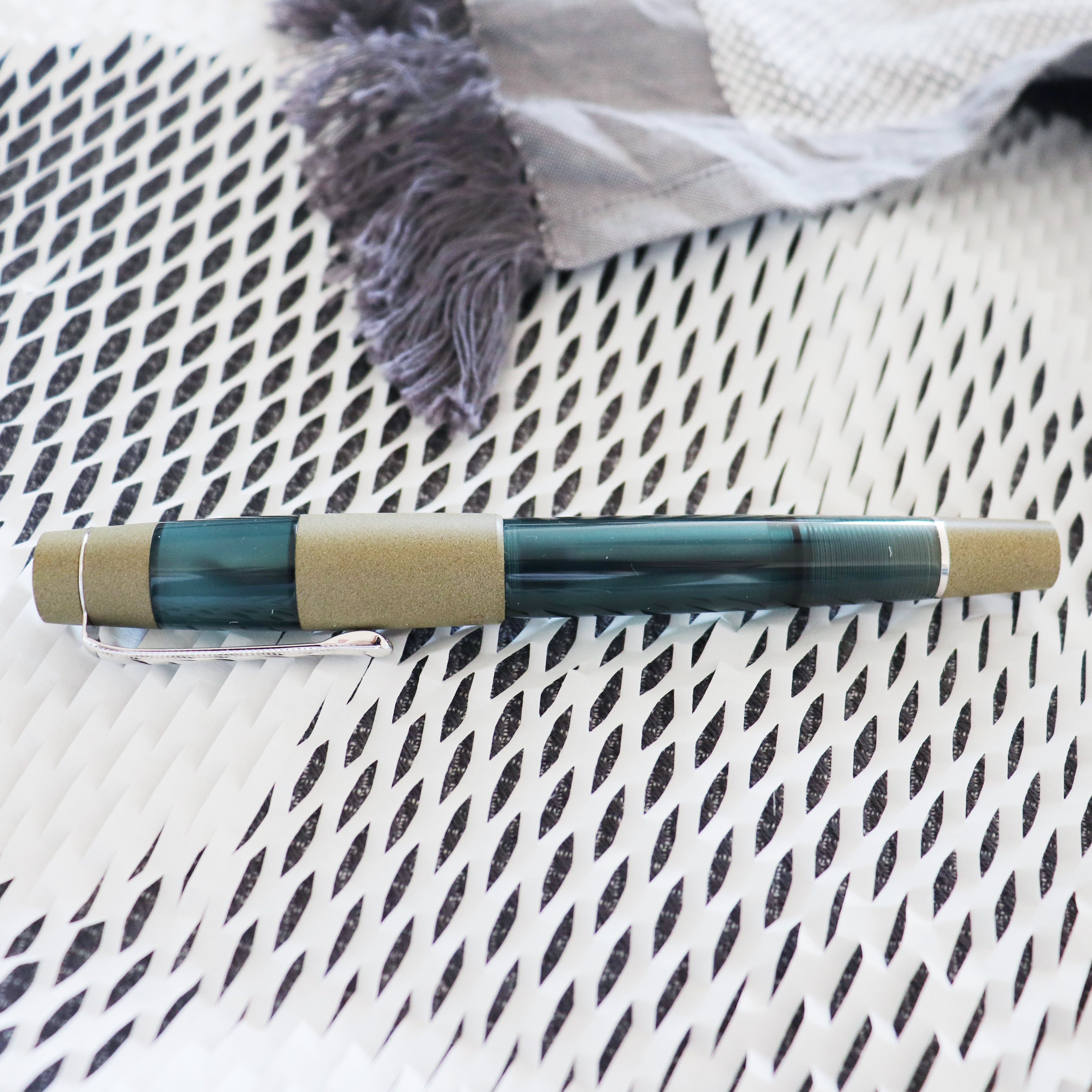 [OPUS 88] Koloro Fountain Pen - Teal