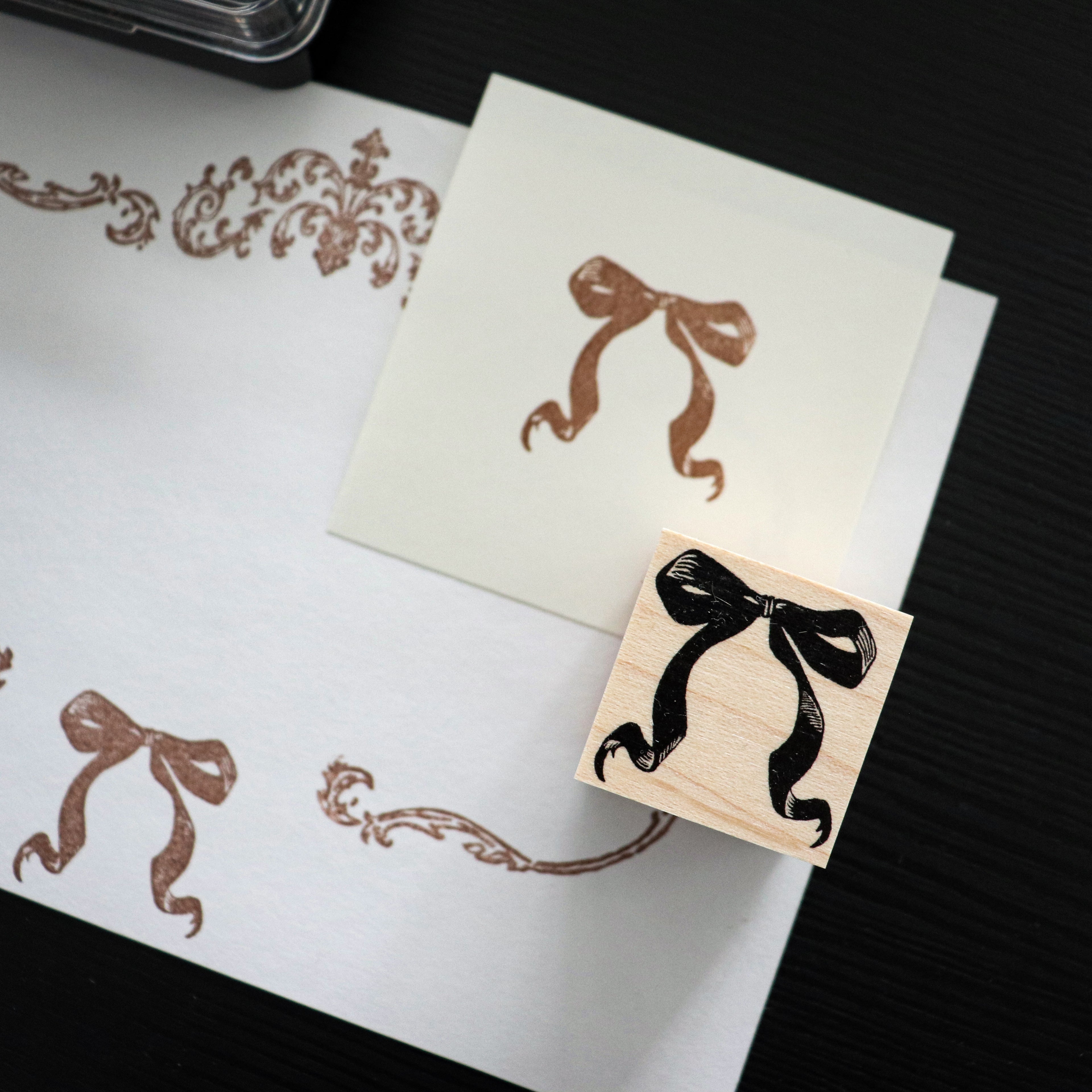 Keiko Endo Wood Stamp — Butterfly Knot