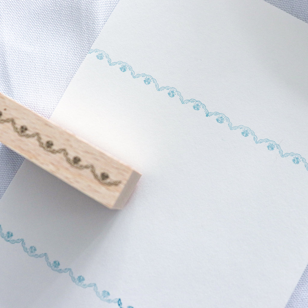 forme - Laced Line Rubber Stamp
