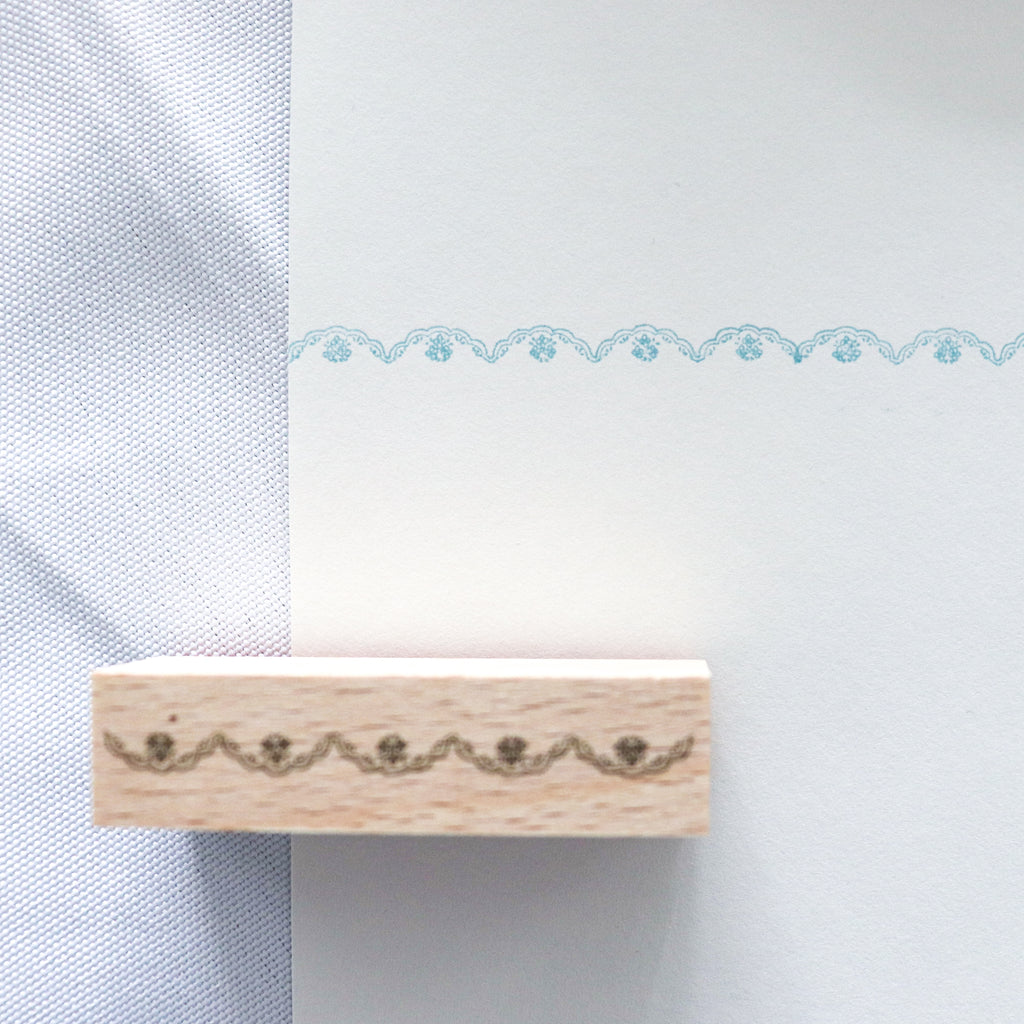 forme - Laced Line Rubber Stamp
