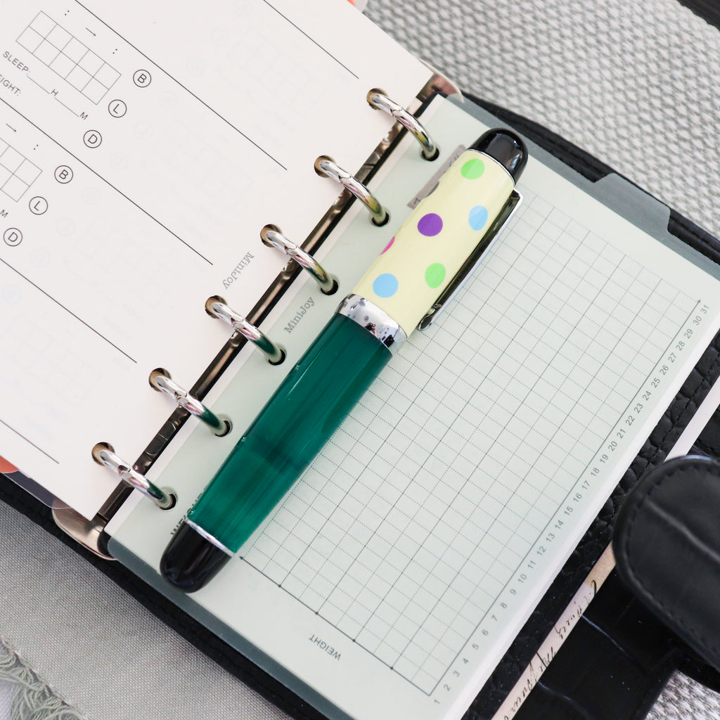 OPUS 88 Pocket Pen Polka Dot Green