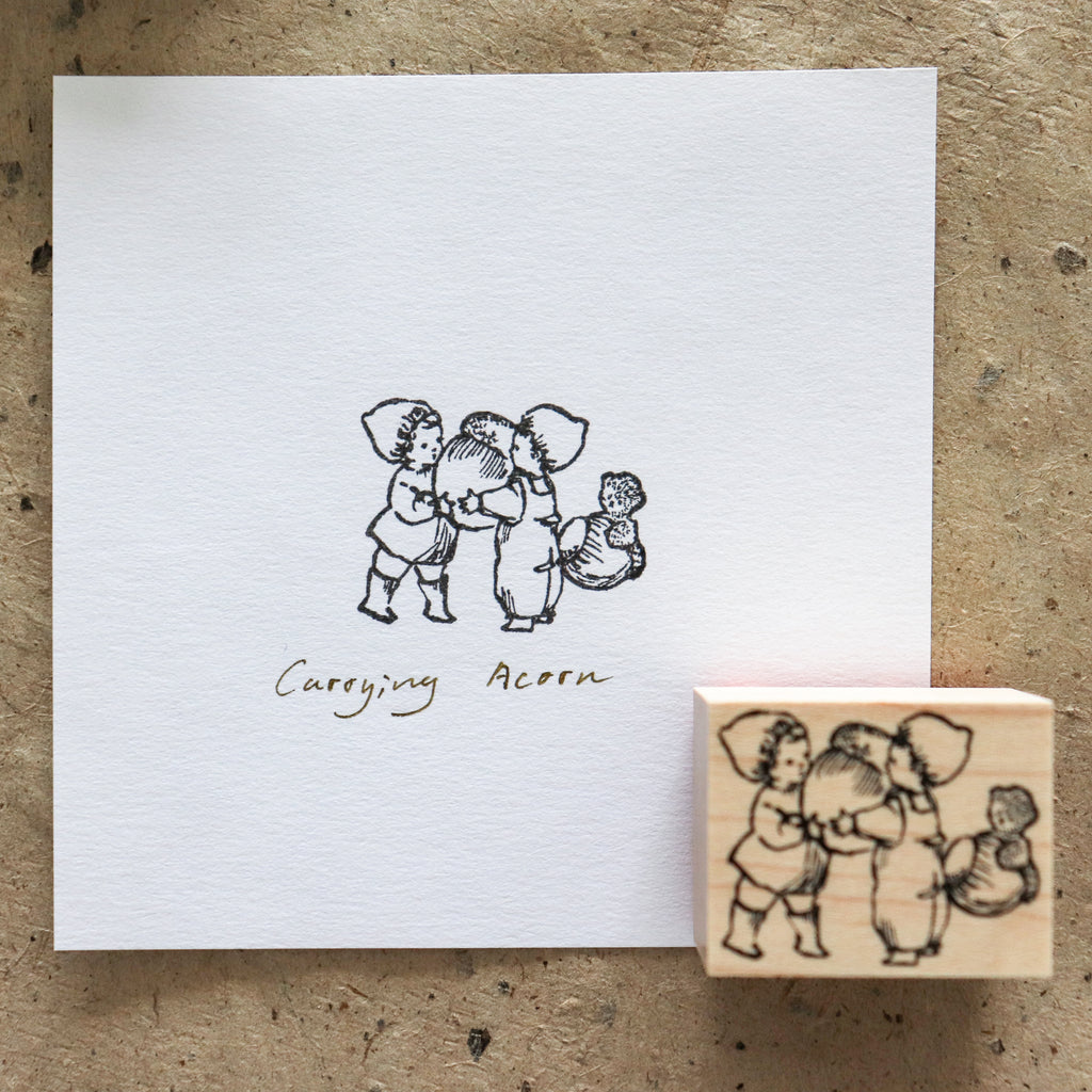 Krimgen -Wood Rubber Stamp - Carrying Acorn