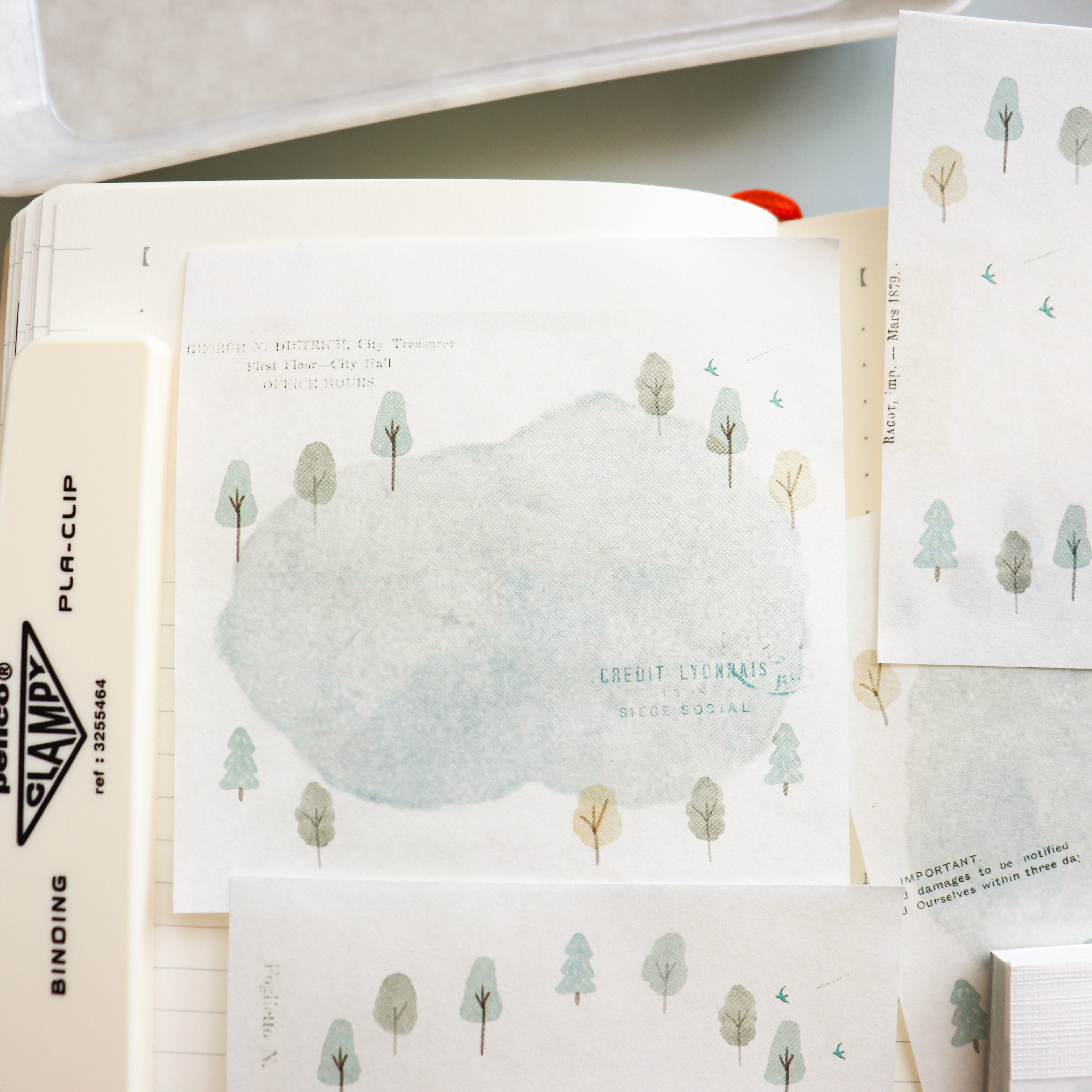 YOHAKU Memo Pad- Hiking