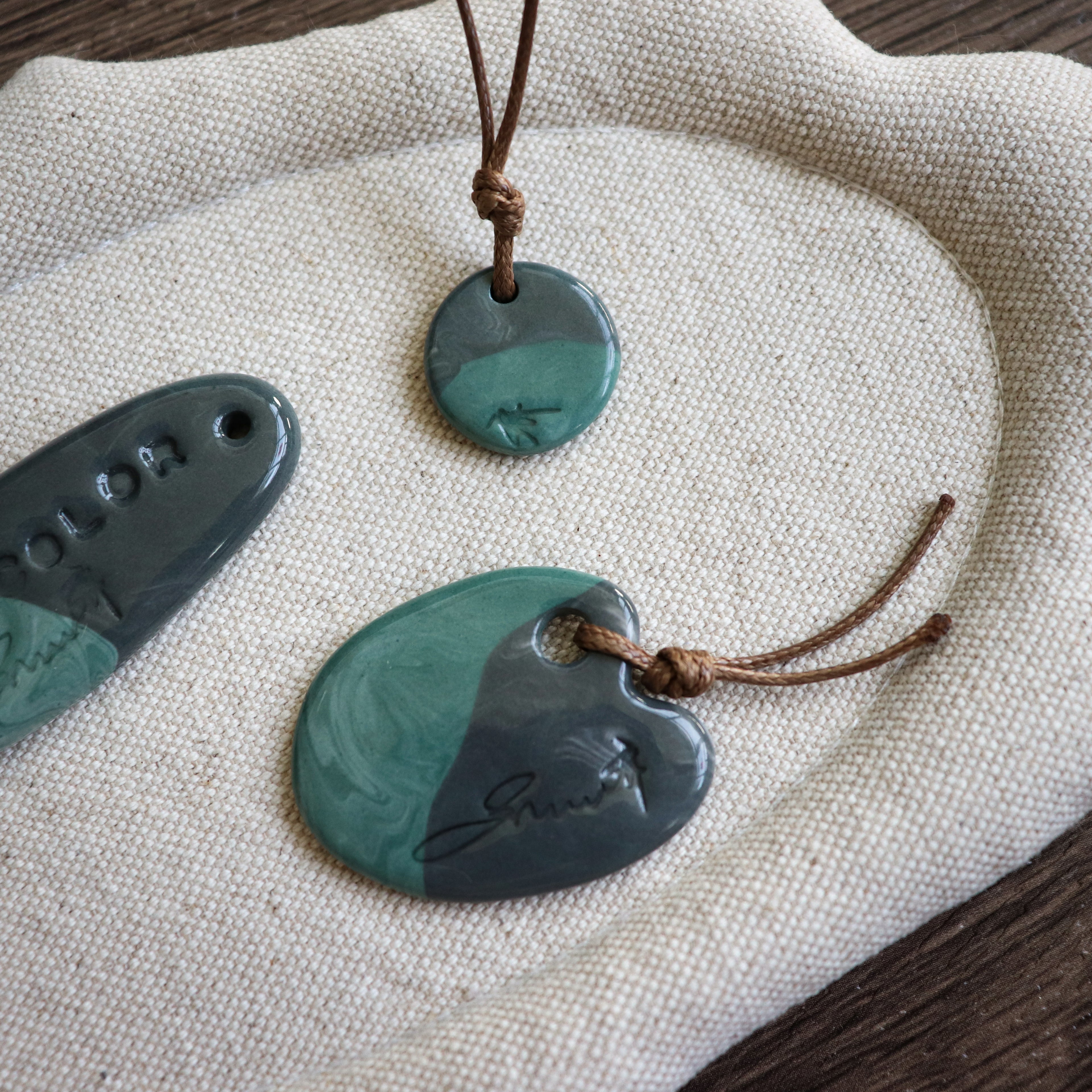 【Snow Joe】Journal Acc- One of a Kind Water Color Ceremic Charm Set