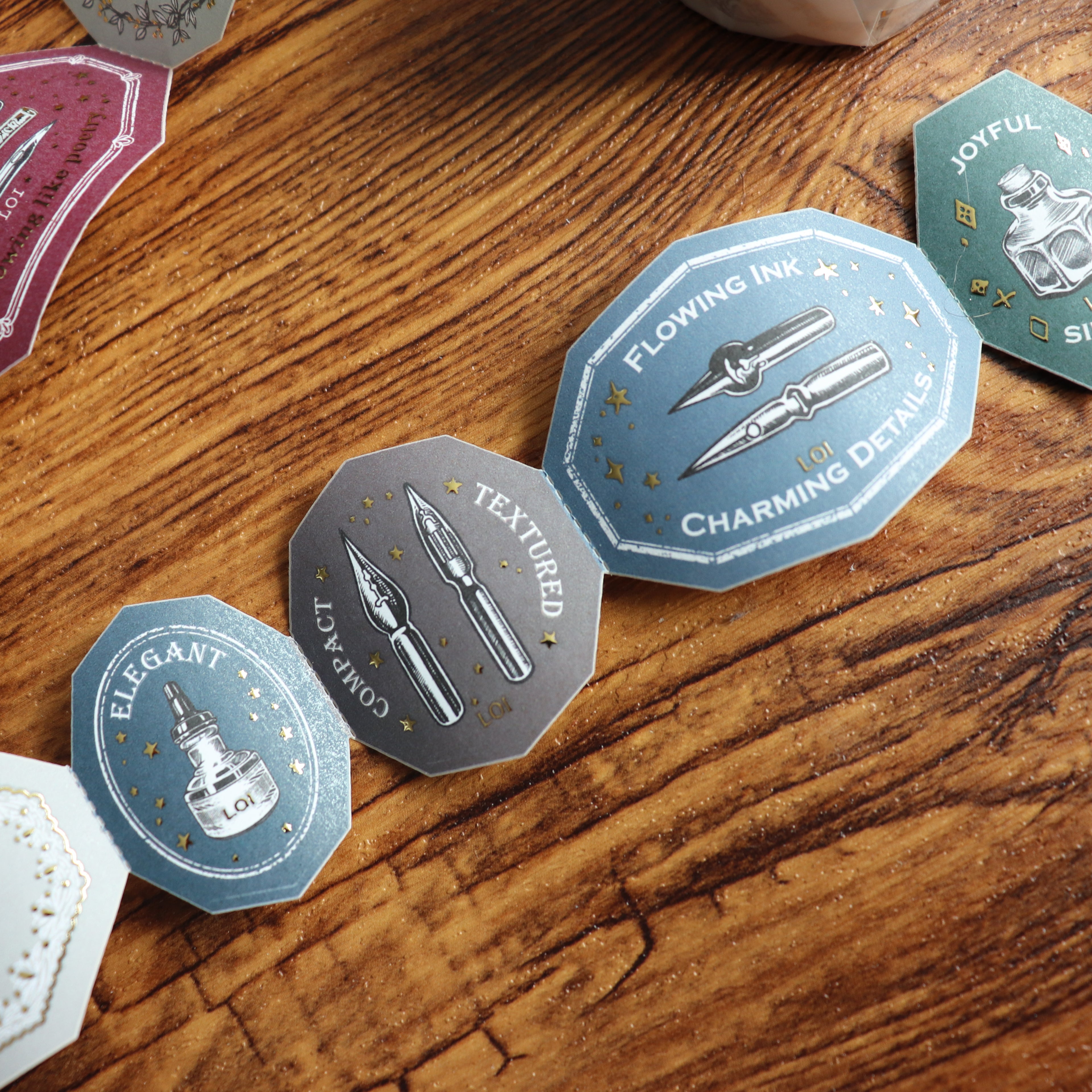 【LOI Design】Stationery Lover 4cm x 5m Die-cut Gold Foil Tape