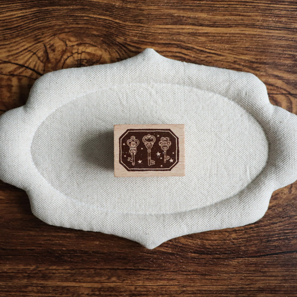 【LOI Design】Antique Curiosities - Royal Key Stamp