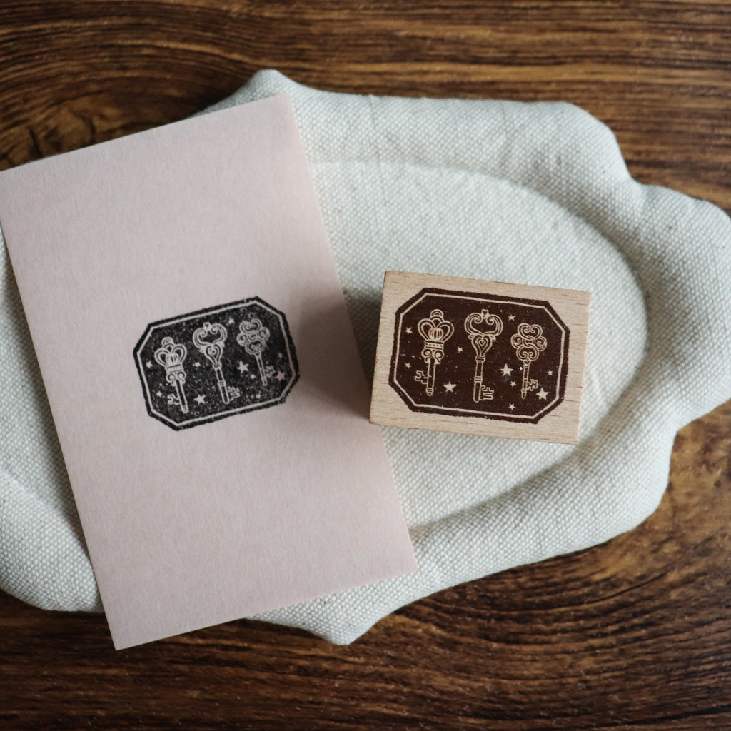 【LOI Design】Antique Curiosities - Royal Key Stamp