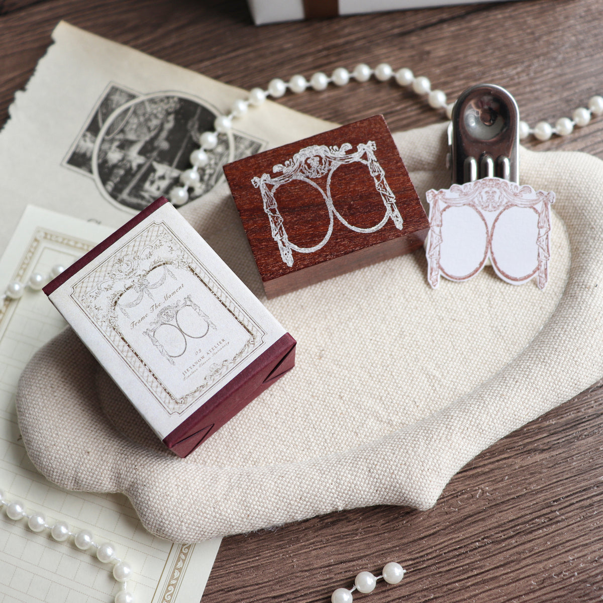 Jieyanow Atelier- "Frame the Moment" Series Wood Rubber Stamp