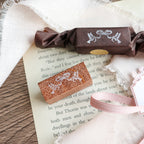 Jieyanow Atelier- Wood Rubber Stamp- Bird with Ribbon