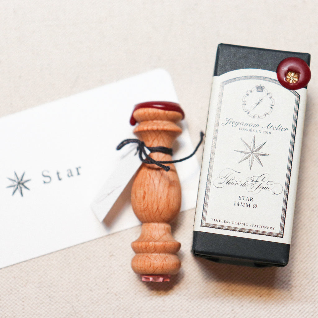 Jieyanow Atelier- Fleur De Grace Rubber Stamp