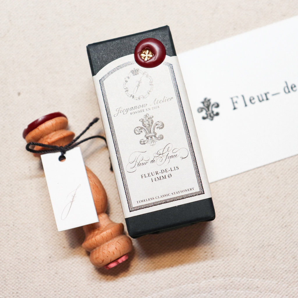 Jieyanow Atelier- Fleur De Grace Rubber Stamp