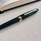 SAILOR Shikiori Fountain Pen Hisakata Thin Type- Snow Hare (Fine)