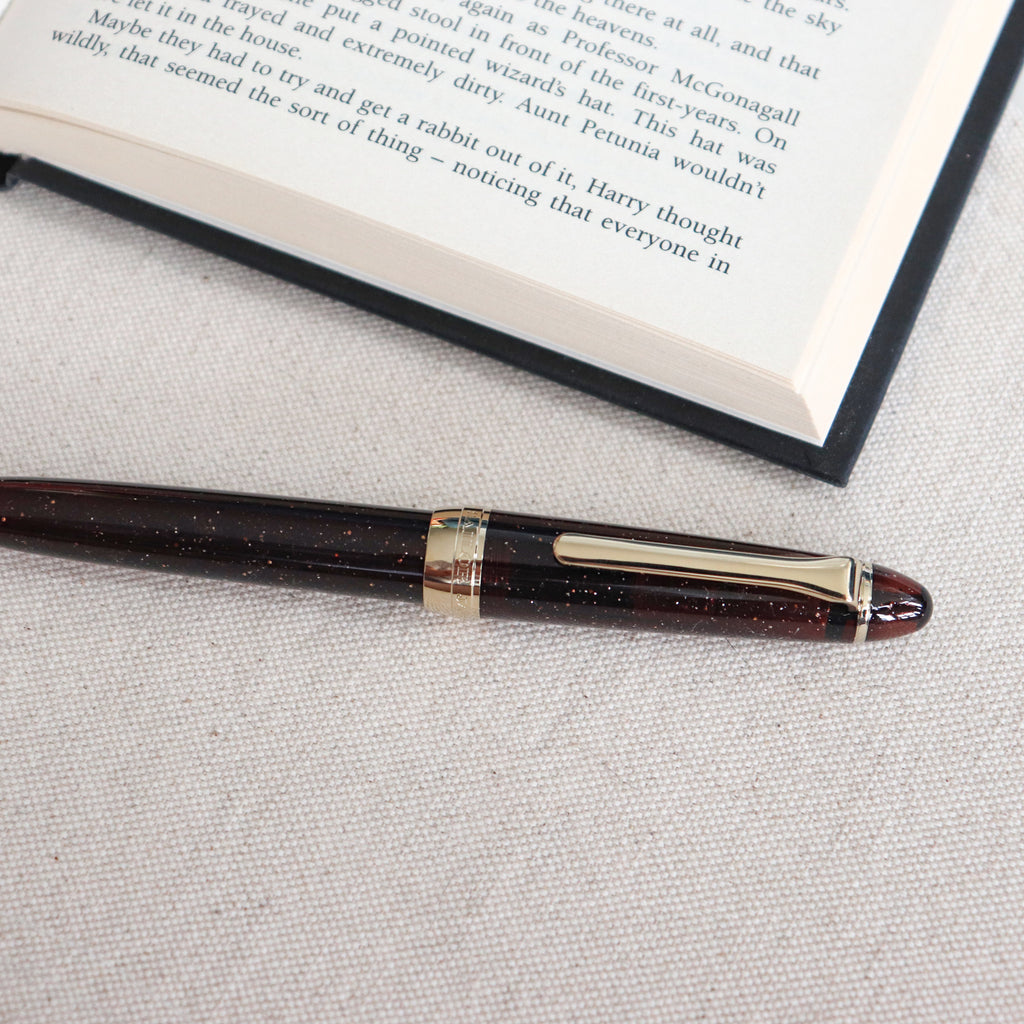 SAILOR Shikiori Fountain Pen Hisakata Thin Type- Rubber (Fine)