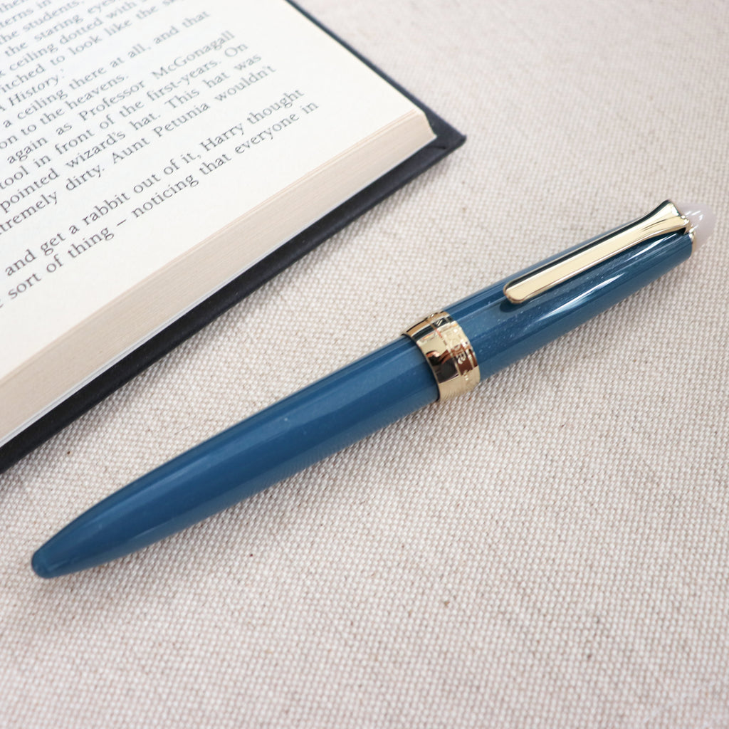 SAILOR Shikiori Fountain Pen- Frosty Night-F