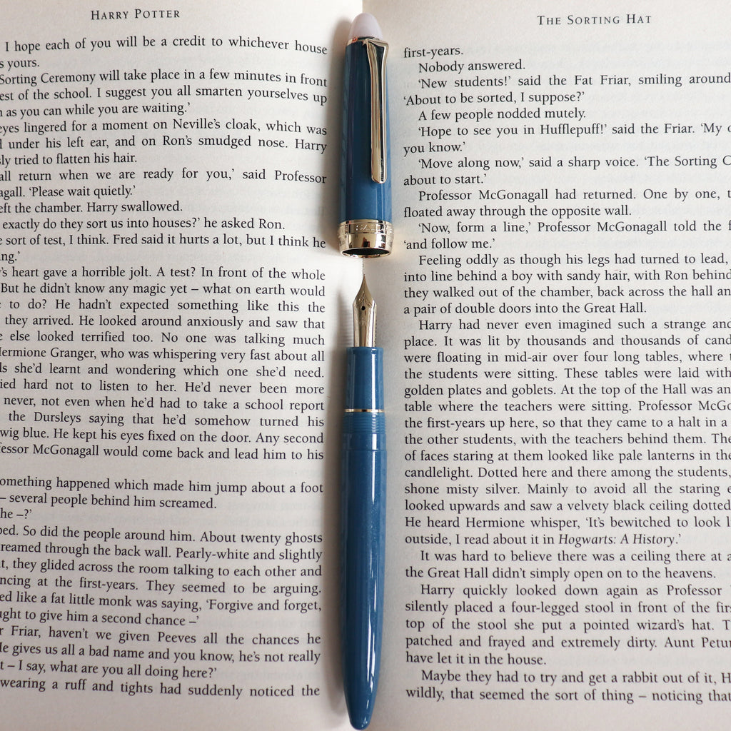 SAILOR Shikiori Fountain Pen- Frosty Night-F