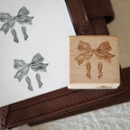 [Bunny Craft House] Wood Stamp - Fluid Line Bow