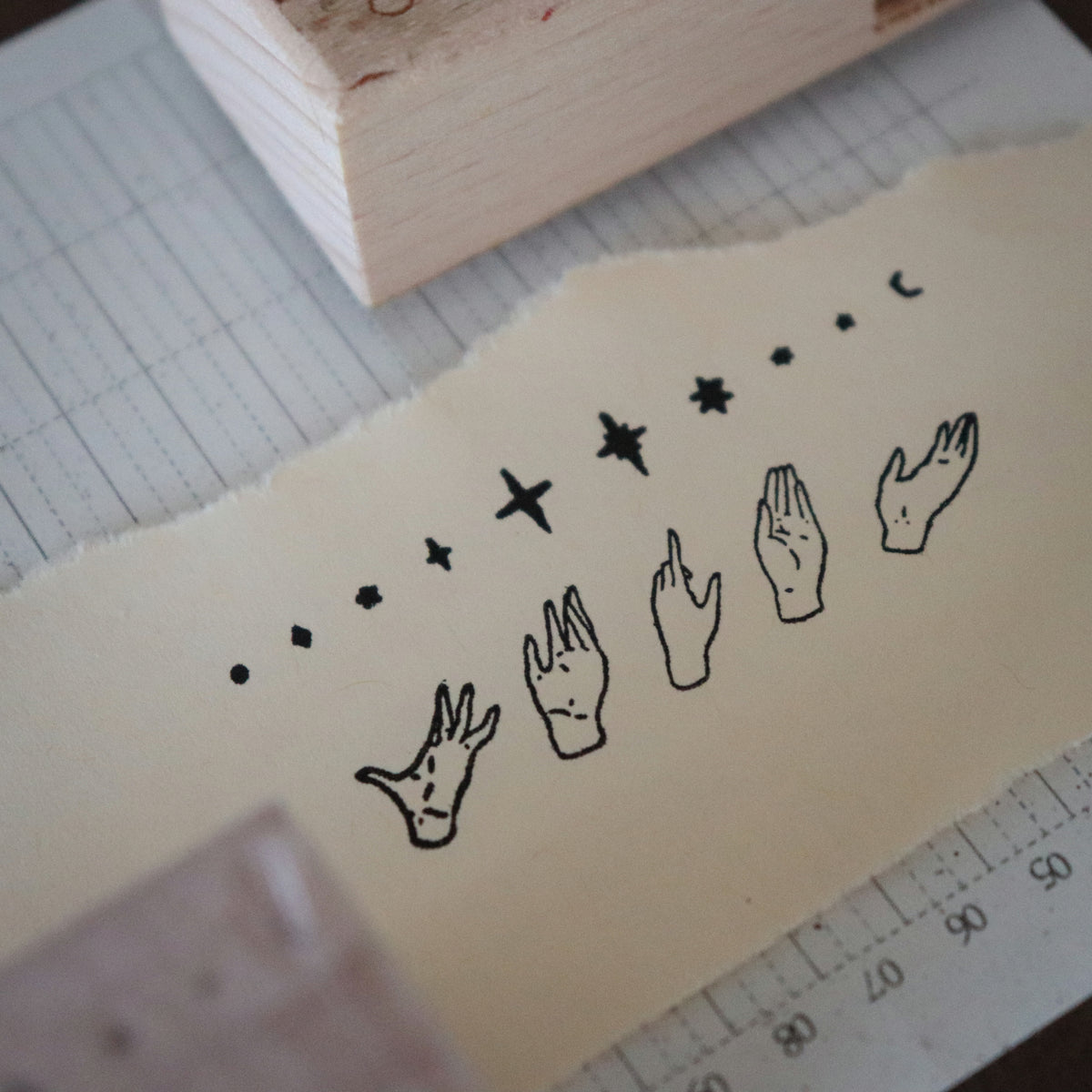 [Bunny Craft House] Wood Stamp - Hand & Stars