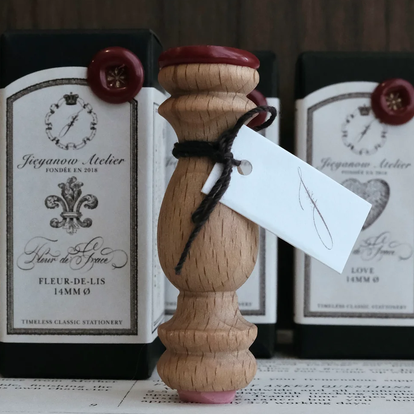 Jieyanow Atelier- Fleur De Grace Rubber Stamp