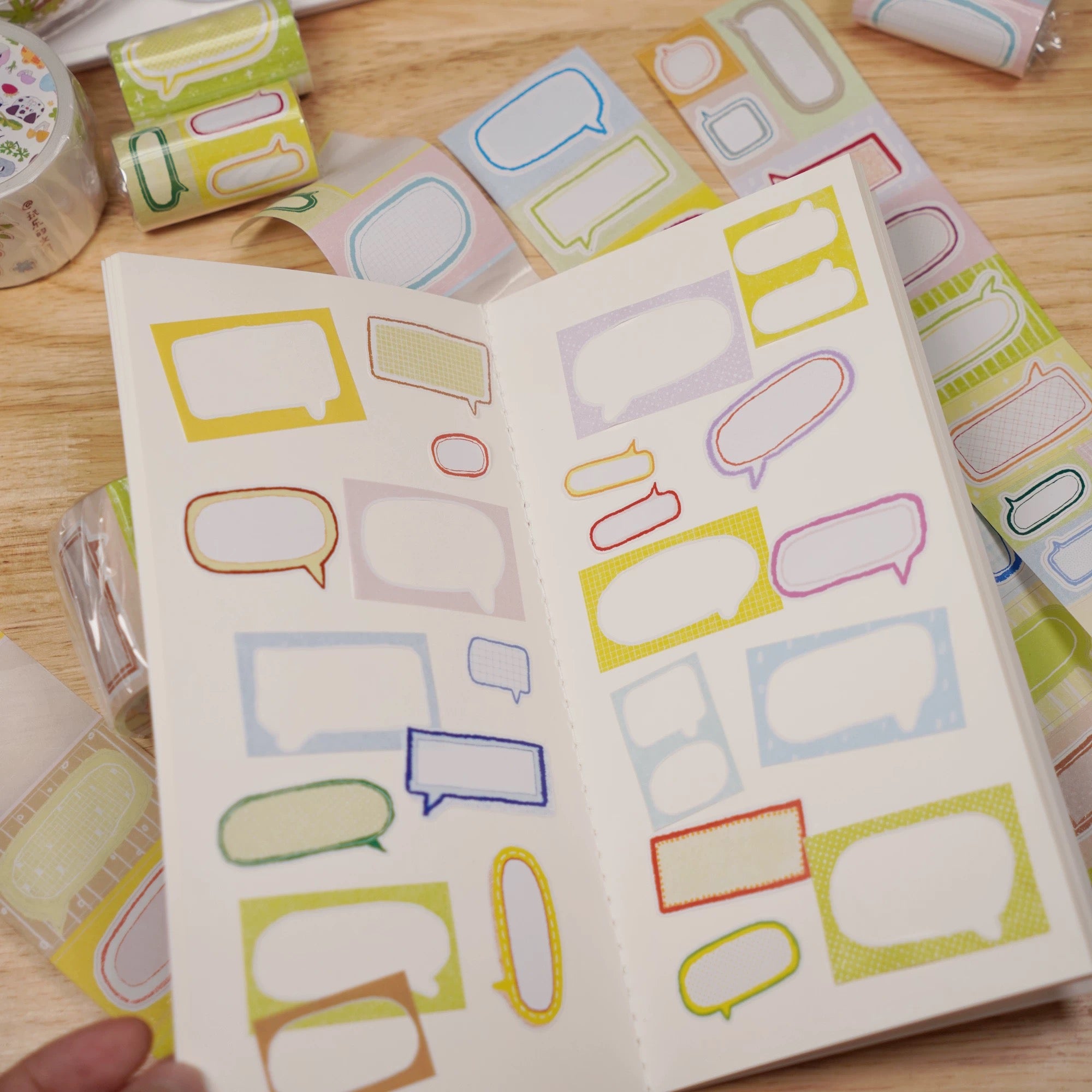 【Wanle Studio】Sticker Roll - Tiny Rainbow Frames