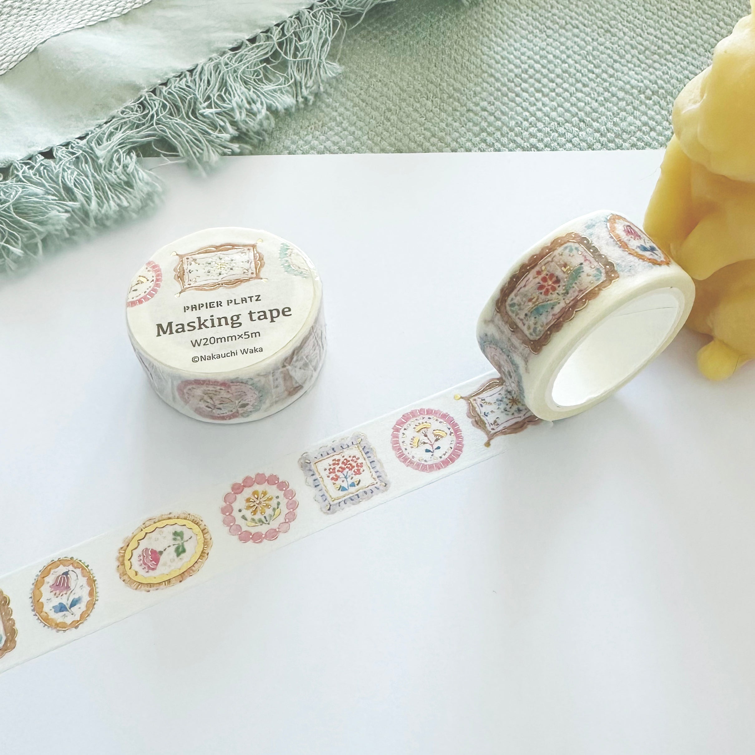 Nakai Wakka-Masking Tape- Gold Flake Infused Flower Label